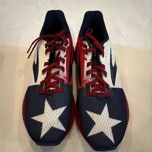 Women’s Brooks Launch 8 Texas Red and Blue Star Athletic Shoes